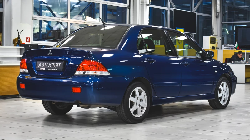 Mitsubishi Lancer VIII 1.6i 16V, снимка 6 - Автомобили и джипове - 48109879