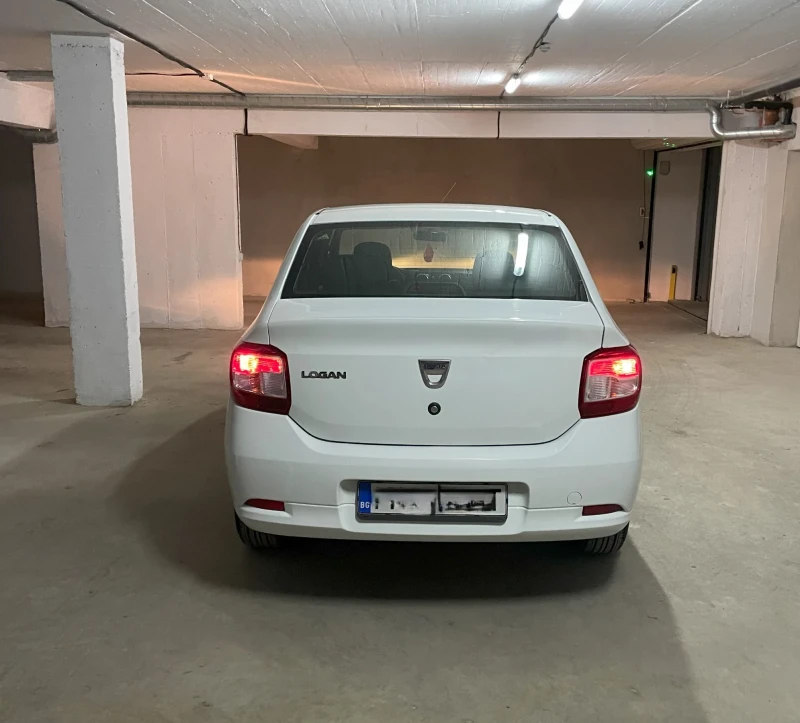 Dacia Logan 1.2 16V Газ/Бензин (2015 г.)   Всичко платено, снимка 6 - Автомобили и джипове - 48381360