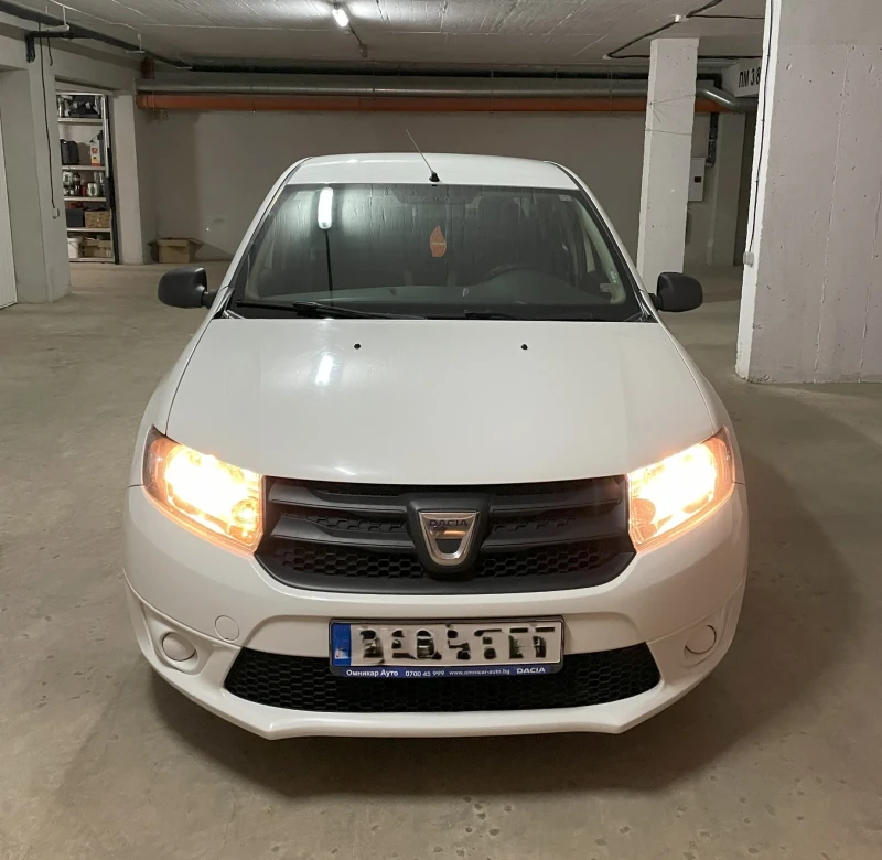 Dacia Logan 1.2 16V Газ/Бензин (2015 г.)   Всичко платено, снимка 2 - Автомобили и джипове - 48381360