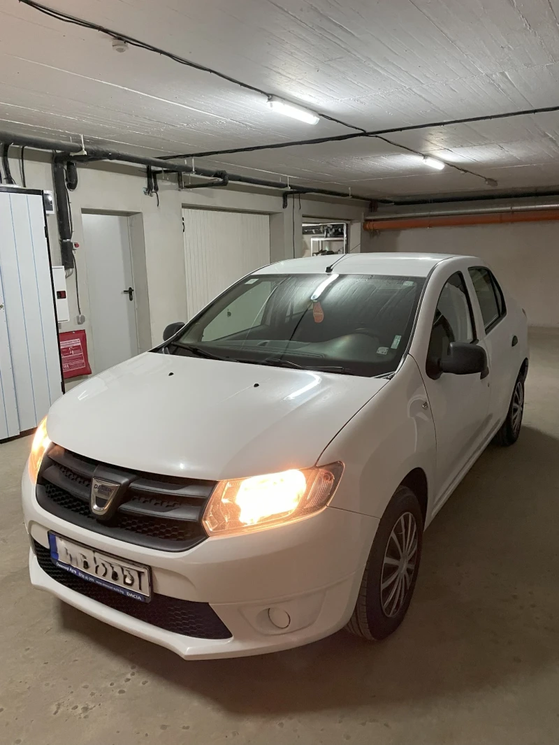 Dacia Logan 1.2 16V Газ/Бензин (2015 г.)   Всичко платено, снимка 4 - Автомобили и джипове - 48381360