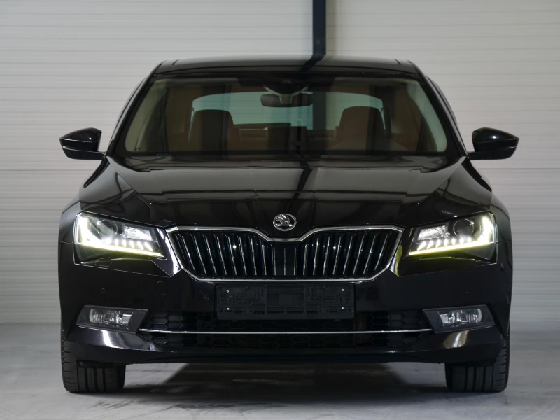 Skoda Superb III 2.0 TDI L&K, снимка 3 - Автомобили и джипове - 50070350