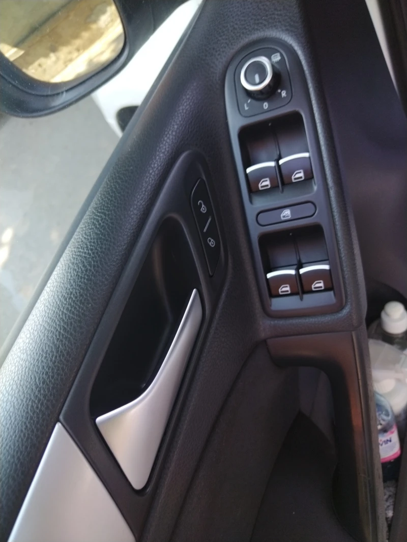 VW Golf VI, снимка 11 - Автомобили и джипове - 52284051