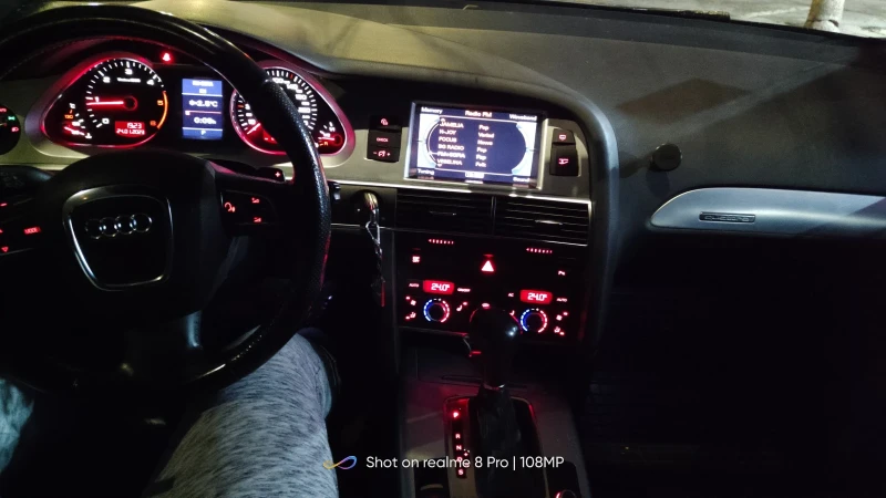 Audi A6 Facelift 3.0 TDI На пружини , снимка 15 - Автомобили и джипове - 50950607