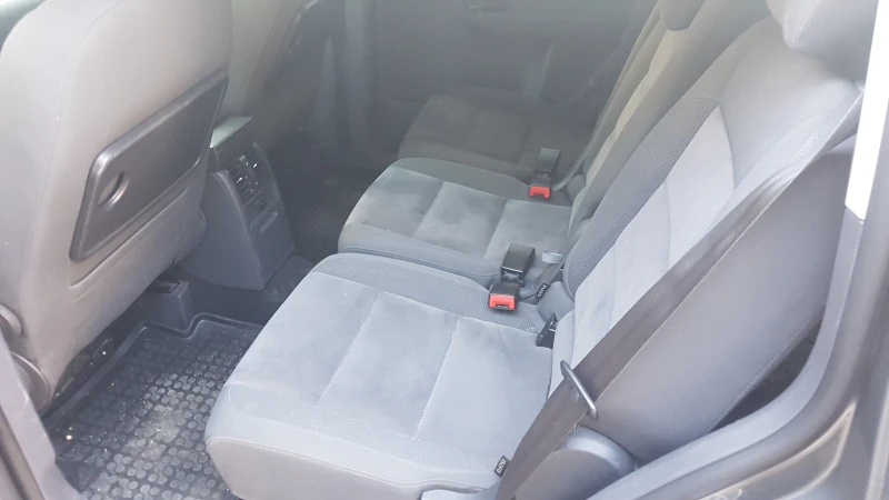 VW Touran 1.4TSI METAH, снимка 7 - Автомобили и джипове - 51574978