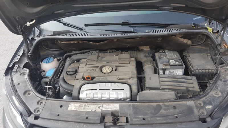 VW Touran 1.4TSI METAH, снимка 9 - Автомобили и джипове - 51574978