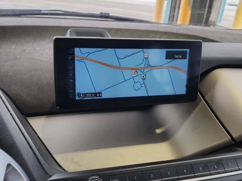 BMW i3 * * CARFAX * * АВТО КРЕДИТ * * , снимка 7 - Автомобили и джипове - 52830658