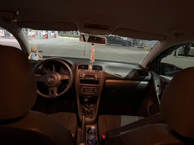 VW Golf, снимка 9 - Автомобили и джипове - 52908821