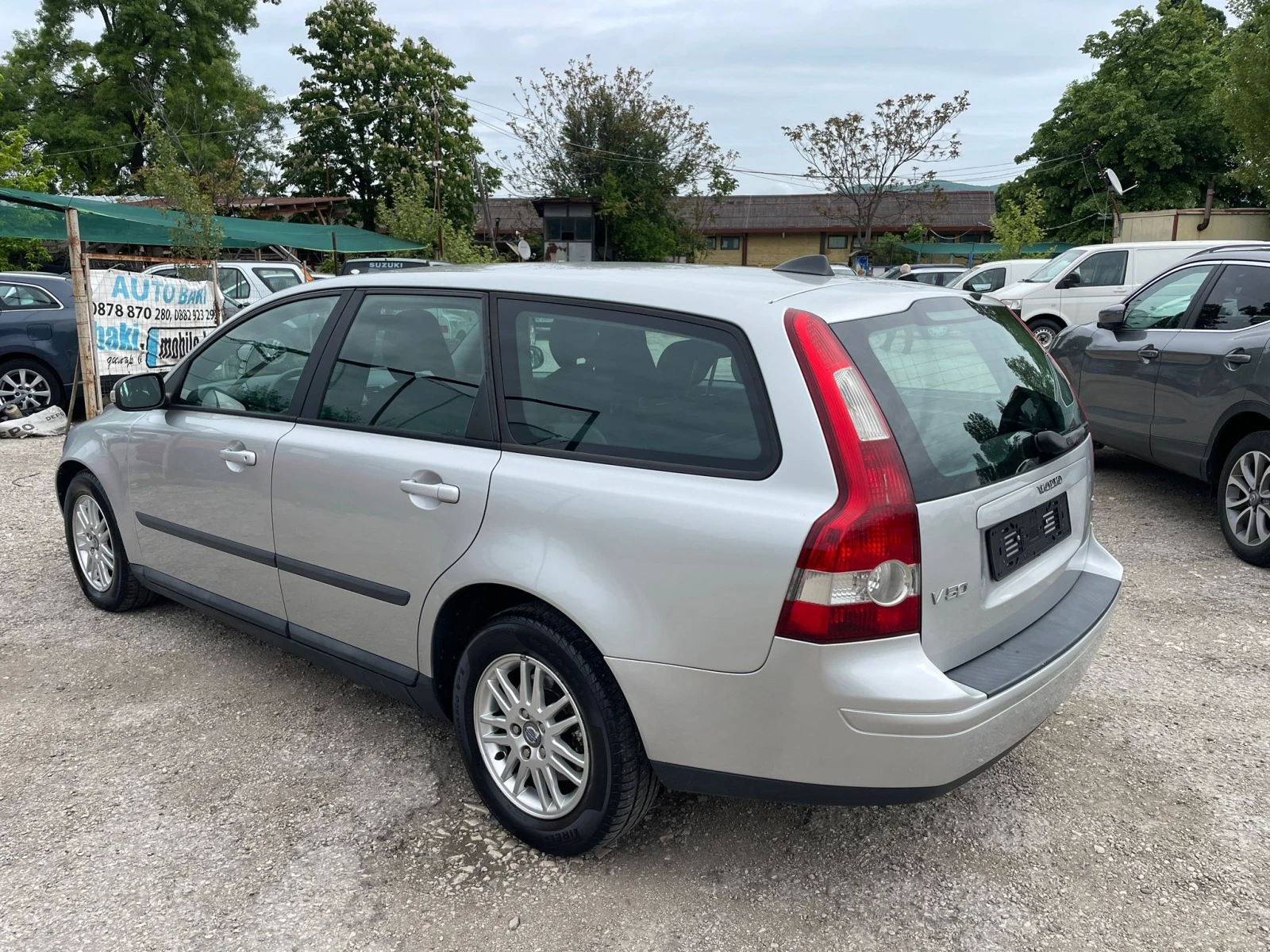 Volvo V50 1.6 HDI - изображение 6