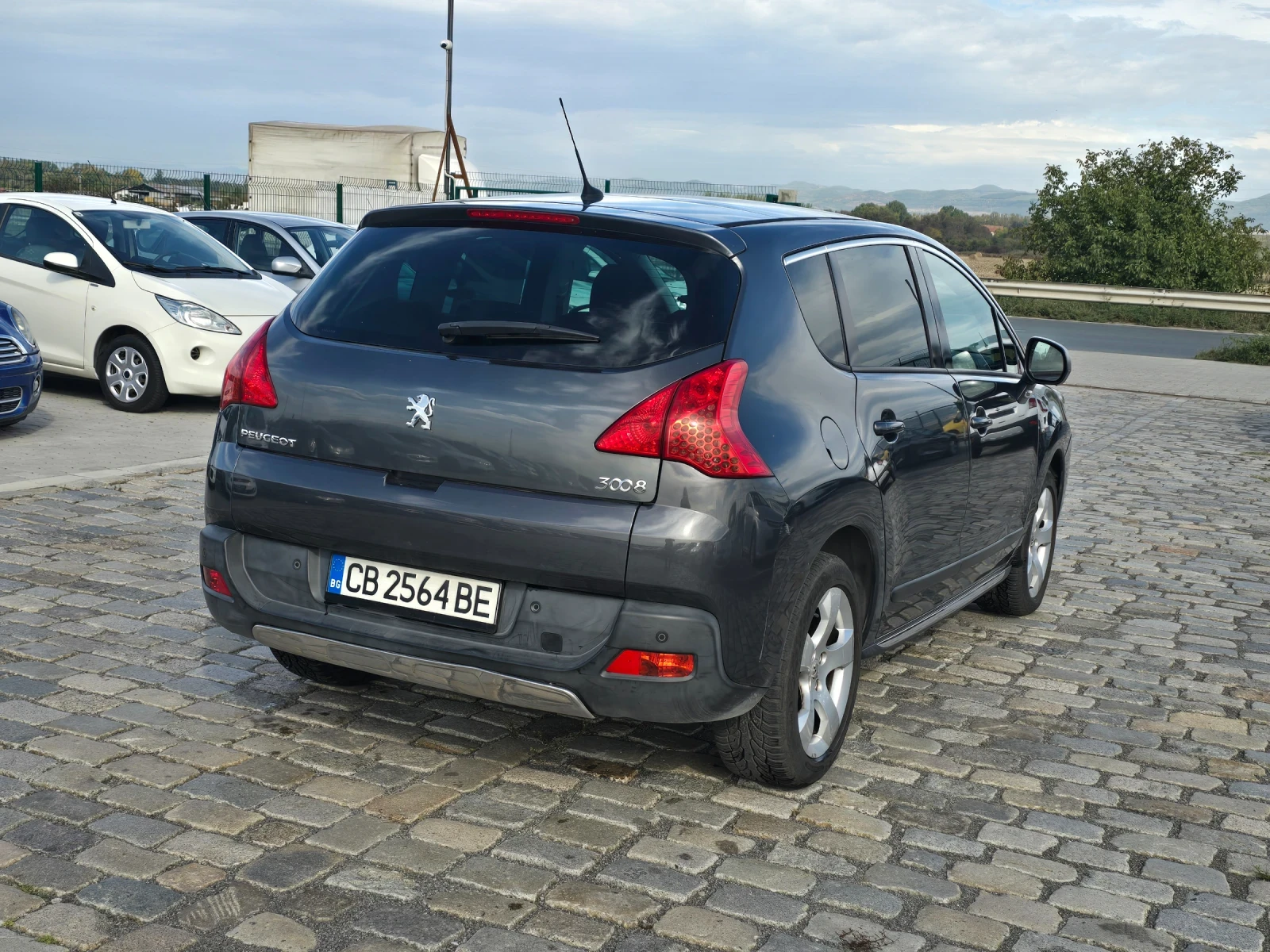 Peugeot 3008 1.6HDI 112 кс АВТОМАТИК NAVI ЕВРО 5 - изображение 6