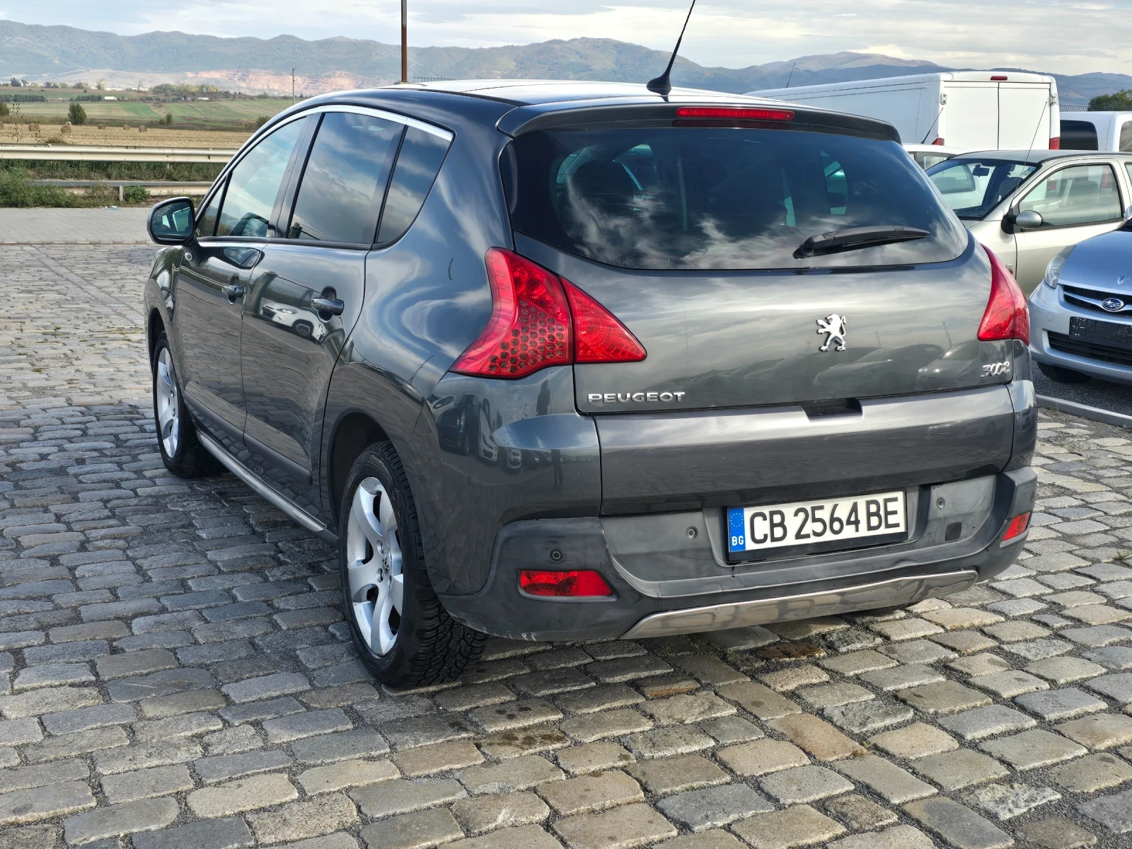 Peugeot 3008 1.6HDI 112 кс АВТОМАТИК NAVI ЕВРО 5 - изображение 8