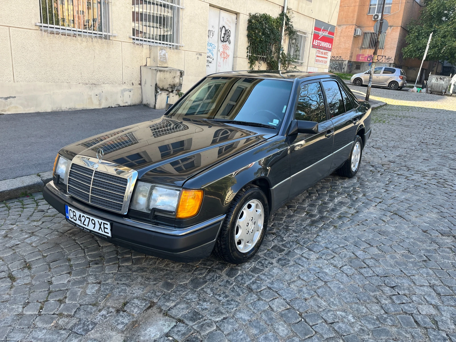 Mercedes-Benz 124 400/420 E - изображение 2