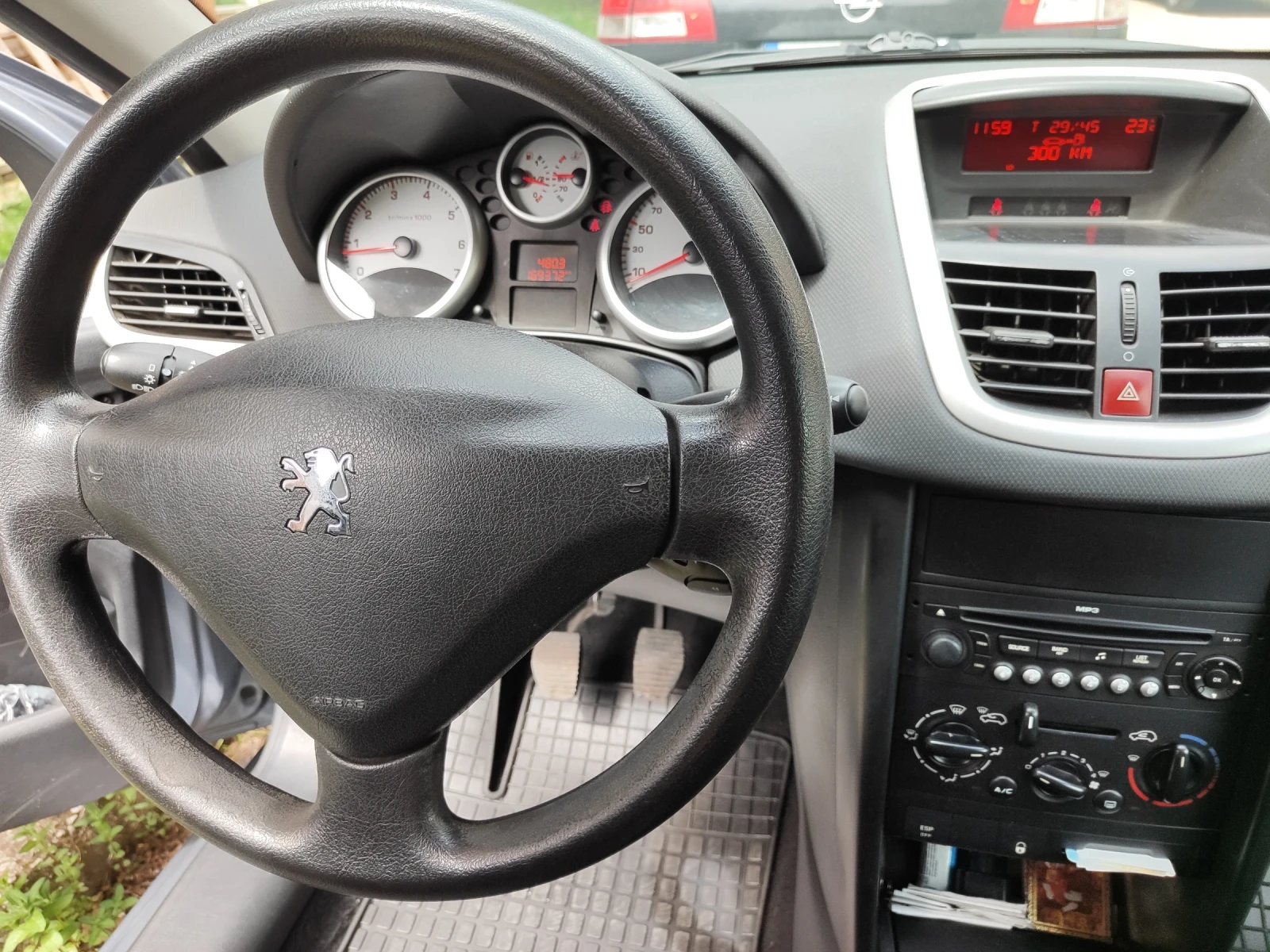 Peugeot 207  - изображение 9