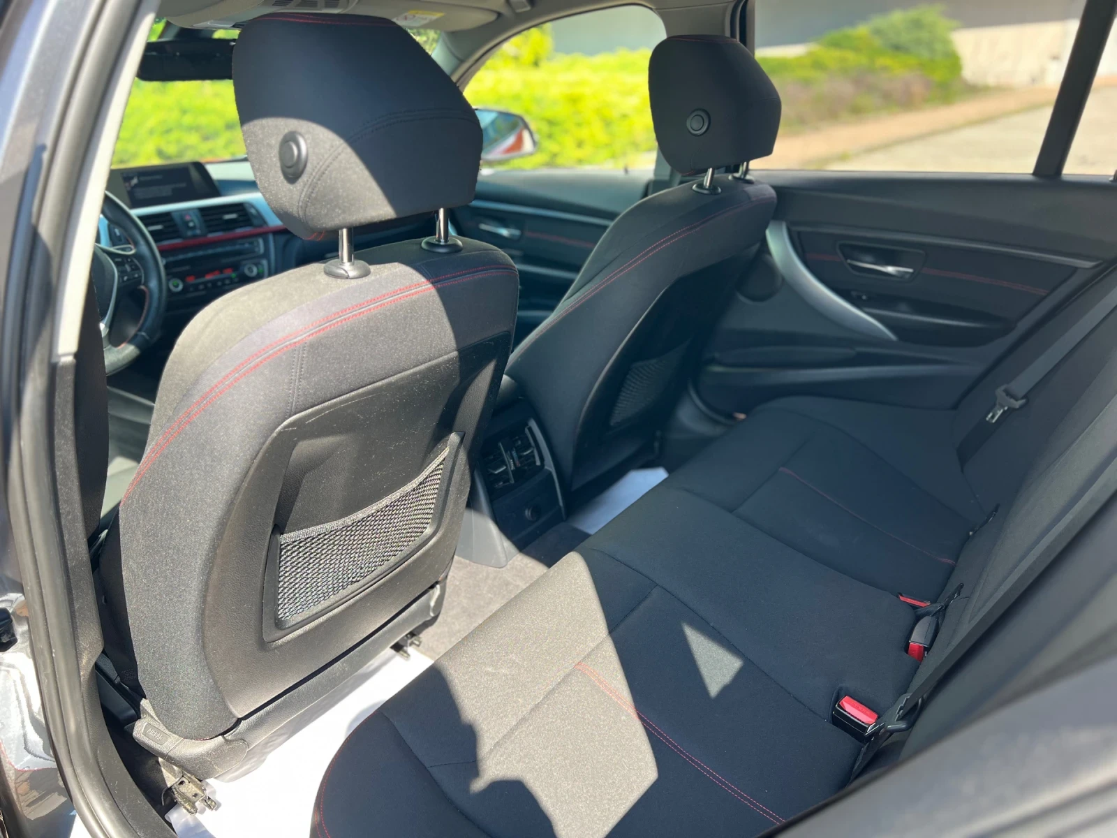 BMW 320 D-Sport-Touring-    365 | Mobile.bg   15