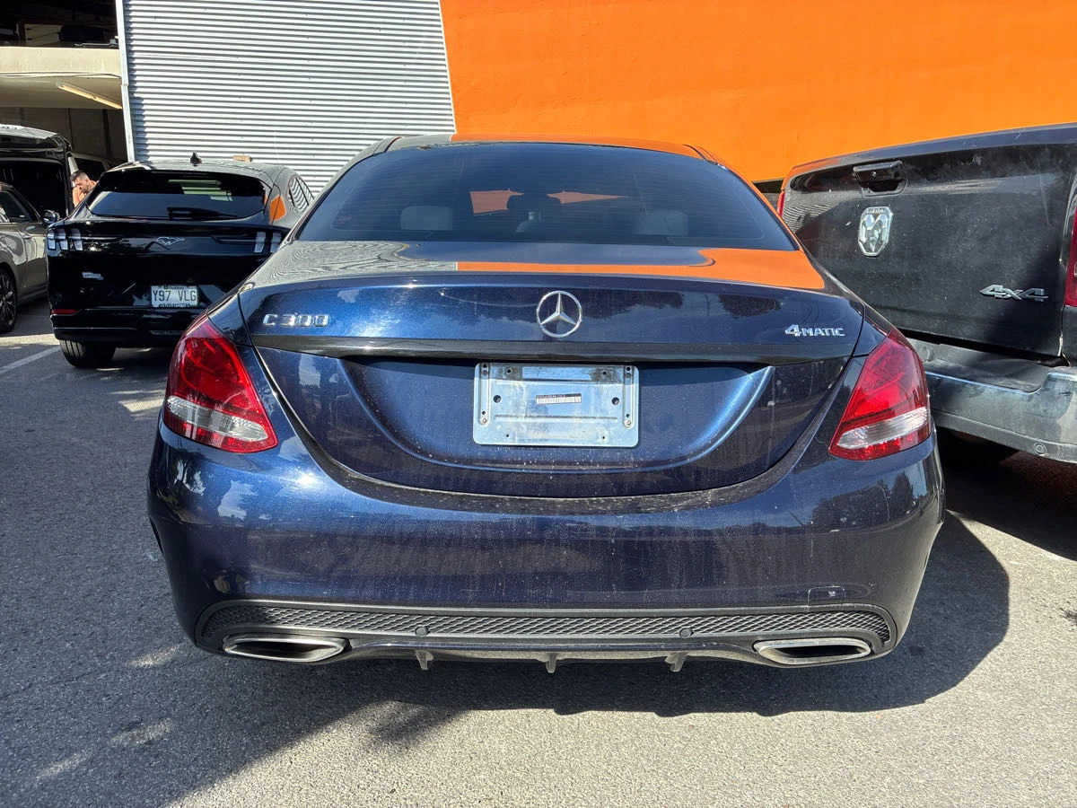 Mercedes-Benz C 300 CARFAX* АВТОФИНАНСИРАНЕ* БЕЗ ПЪРВОНАЧАЛНА ВНОСКА*  - изображение 6