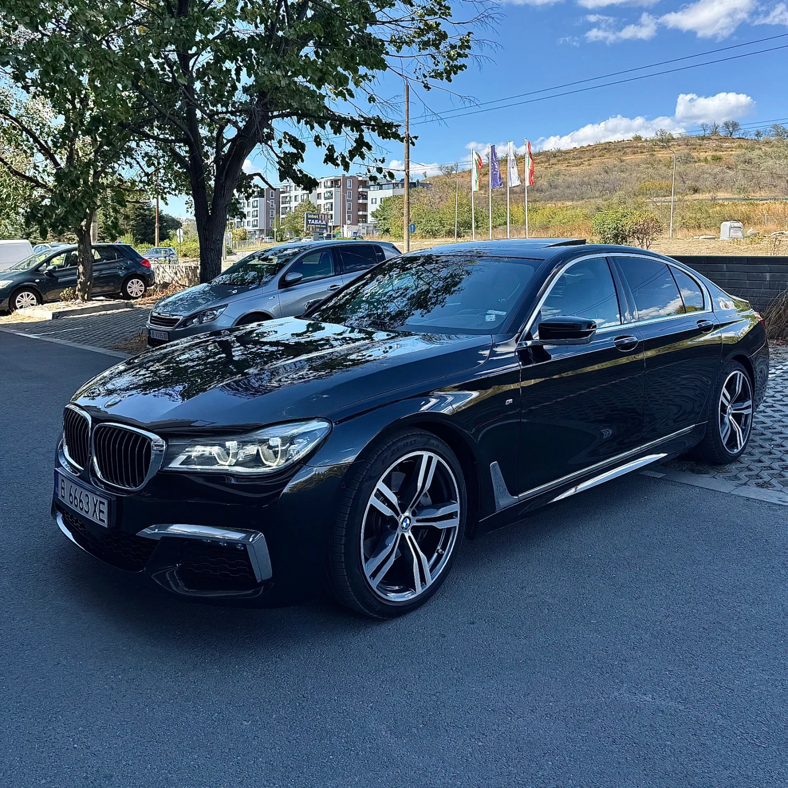 BMW 740 XD* МАСАЖ* ВАКУМ* ОБДУХ* AMBIENT* ЗАВИВАЩ ЗАДЕН МО - изображение 2
