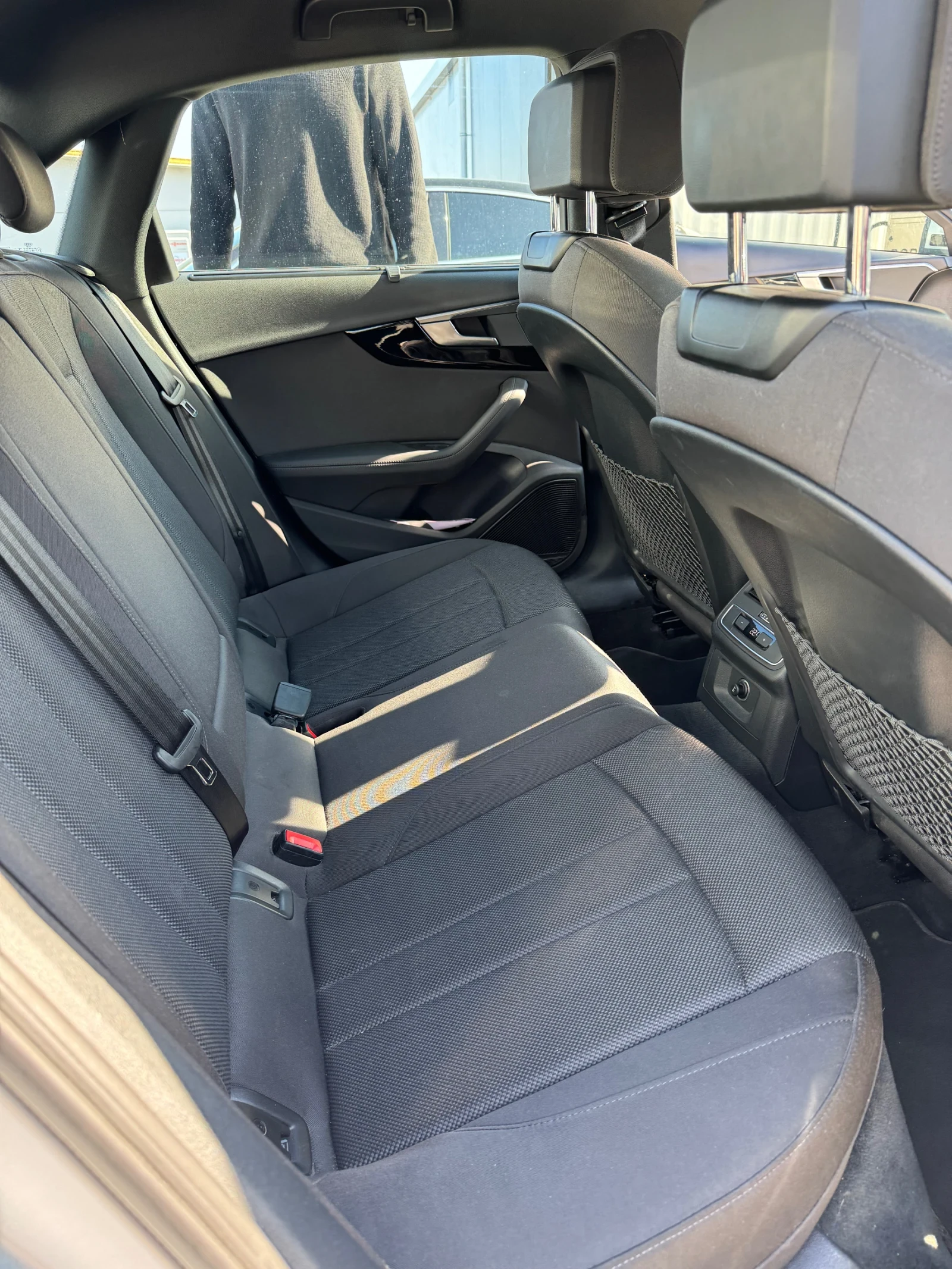 Audi A4 | Mobile.bg   11