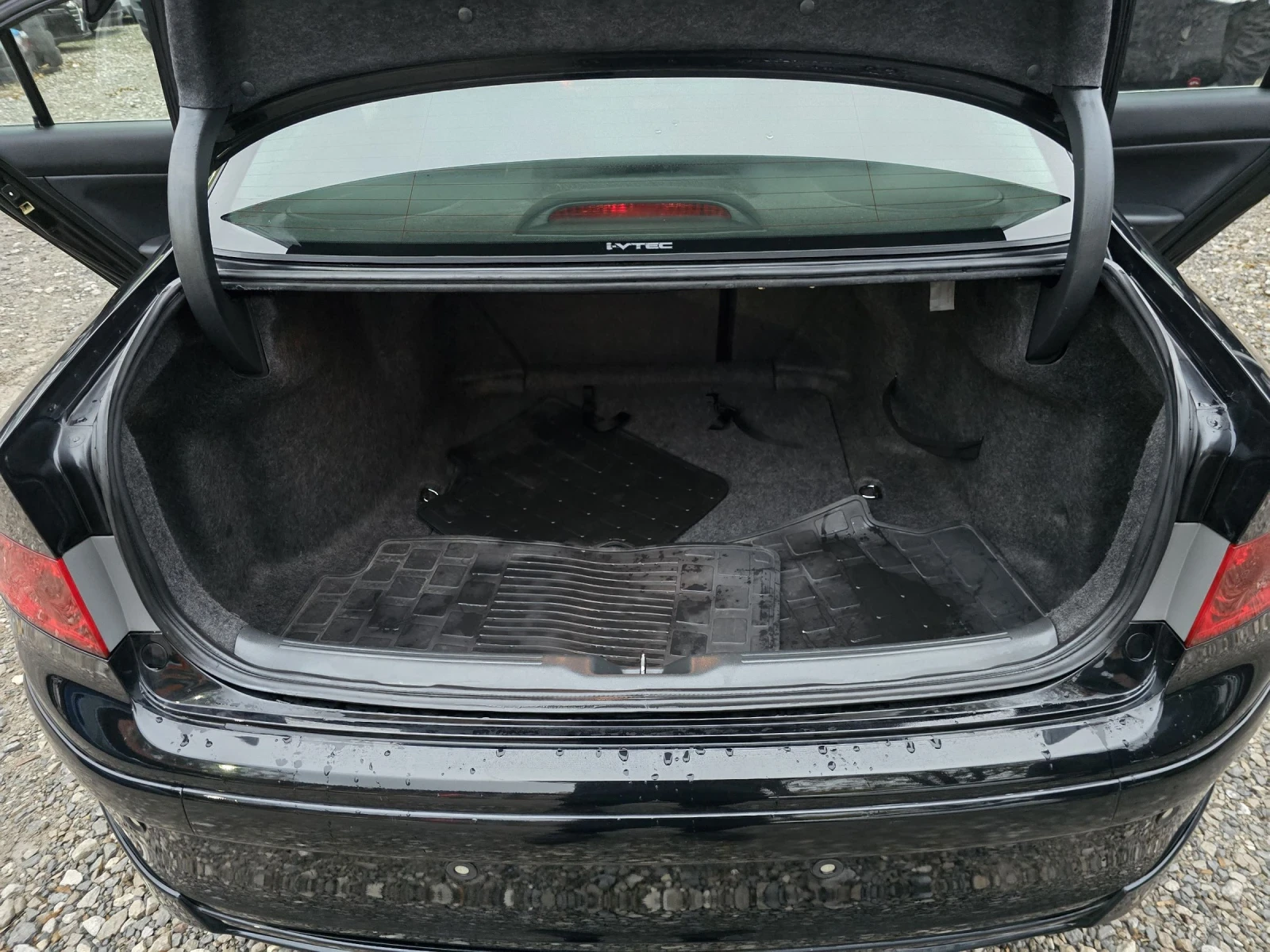 Honda Accord 2.0i 155KC | Mobile.bg   10