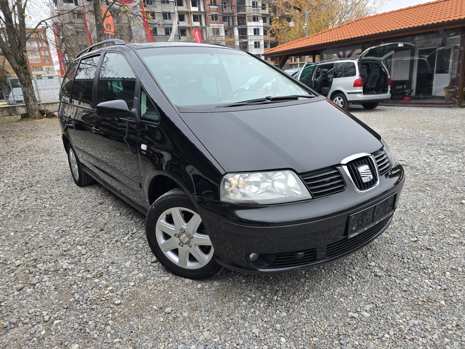 Seat Alhambra 1.9TDI  145000KM - изображение 5