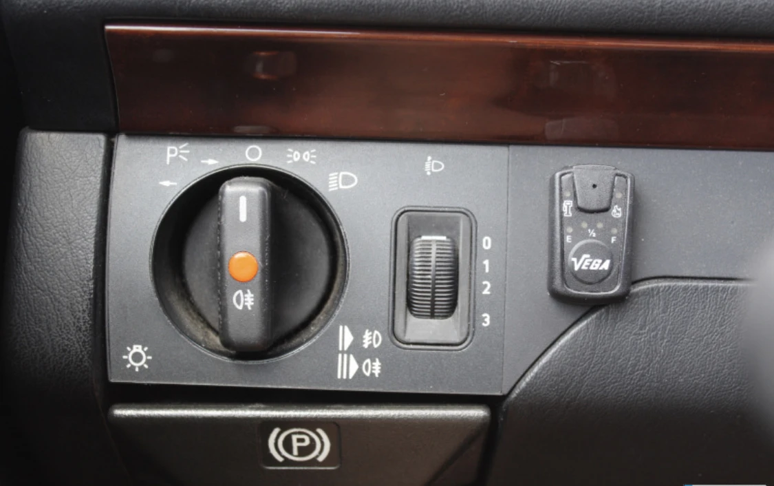 Mercedes-Benz E 200 | Mobile.bg � ����������� 12