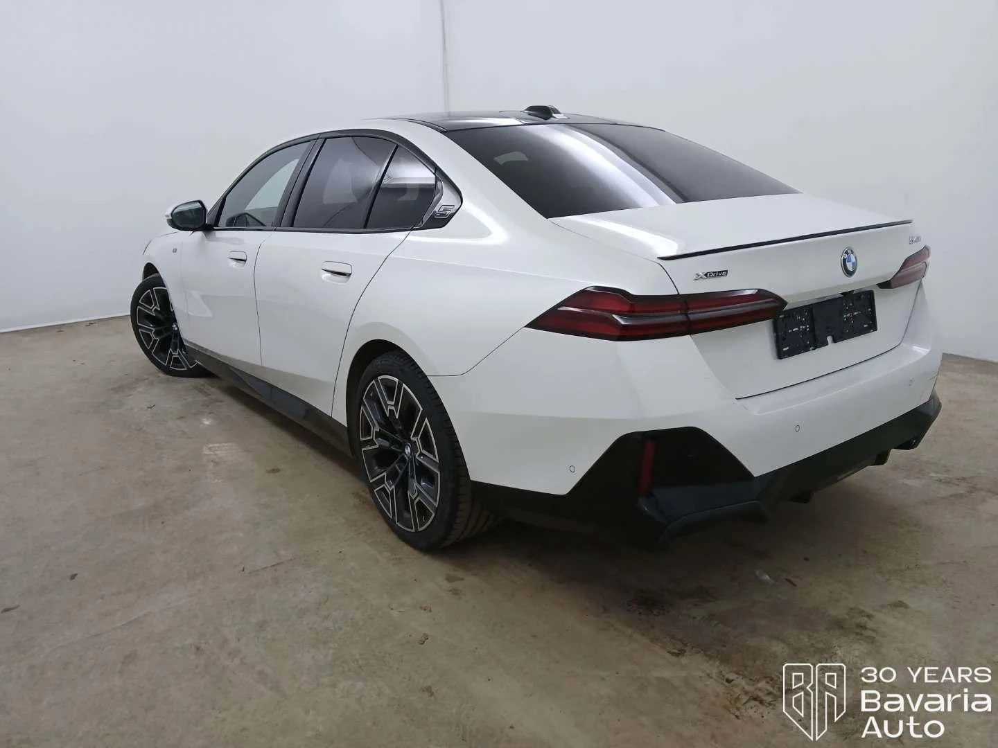 BMW 540 d xDrive M Sport PRO Steptronic - изображение 2