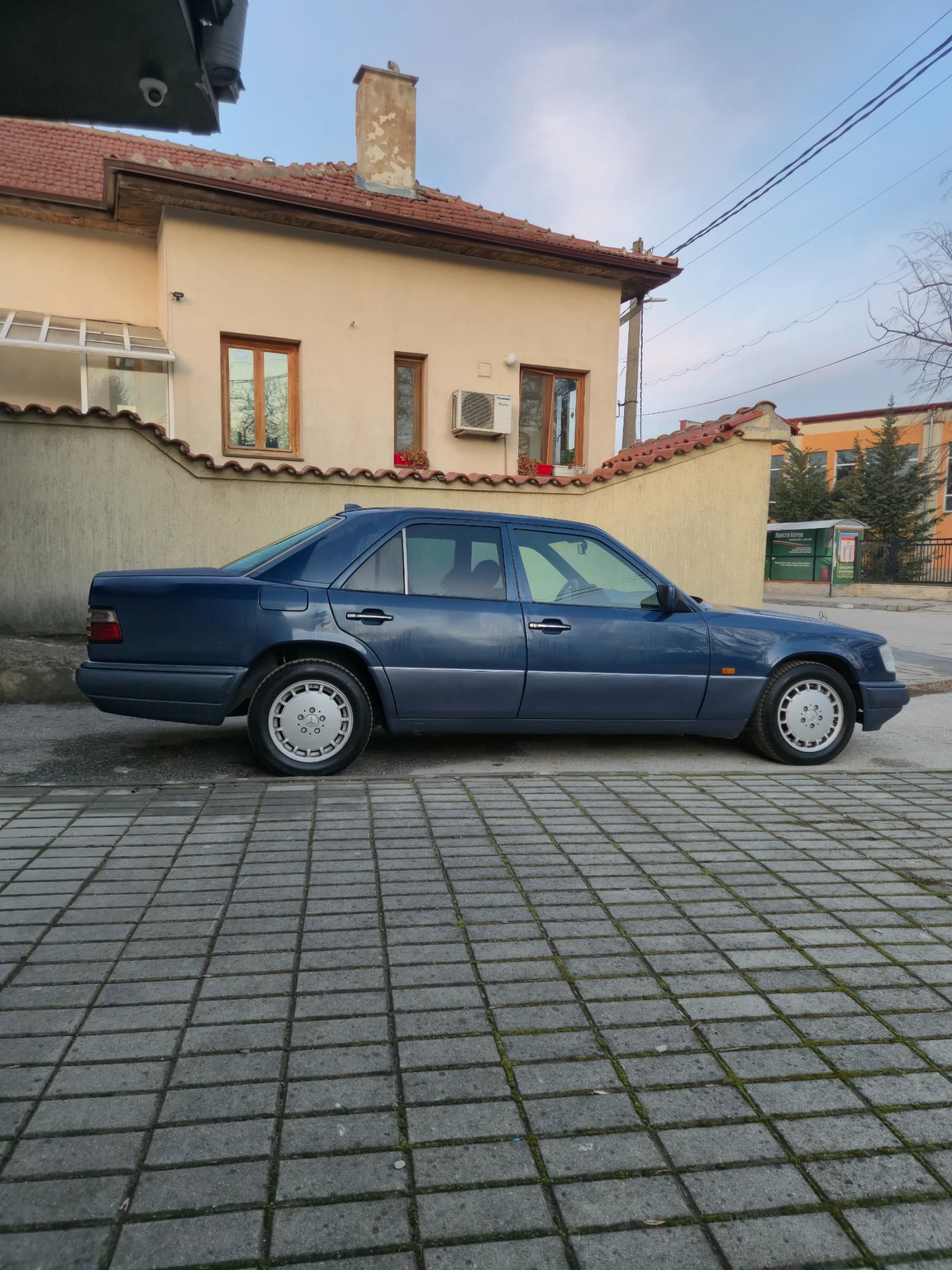 Mercedes-Benz 124 �200 | Mobile.bg � ����������� 16