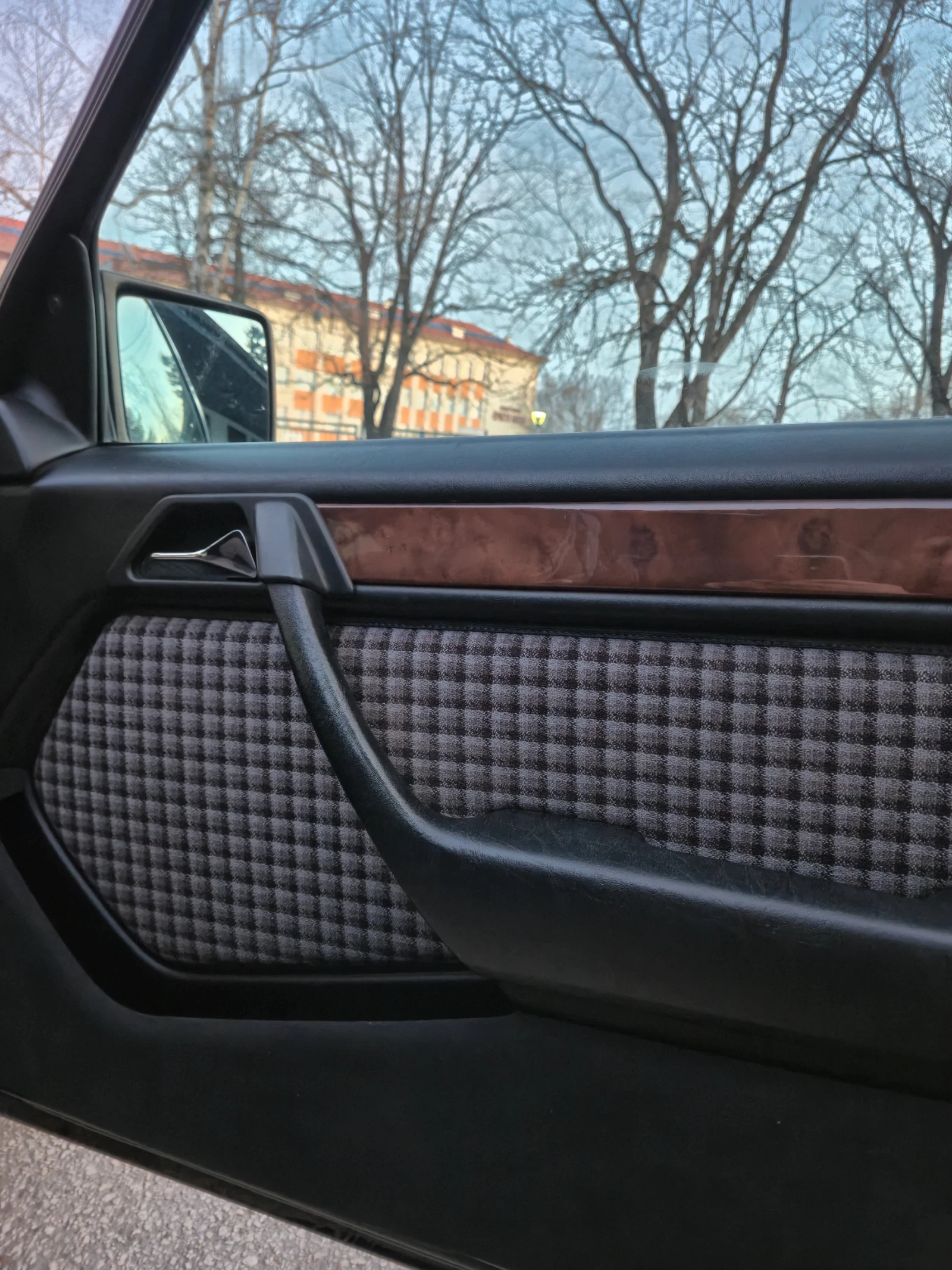 Mercedes-Benz 124 Е200 - изображение 10