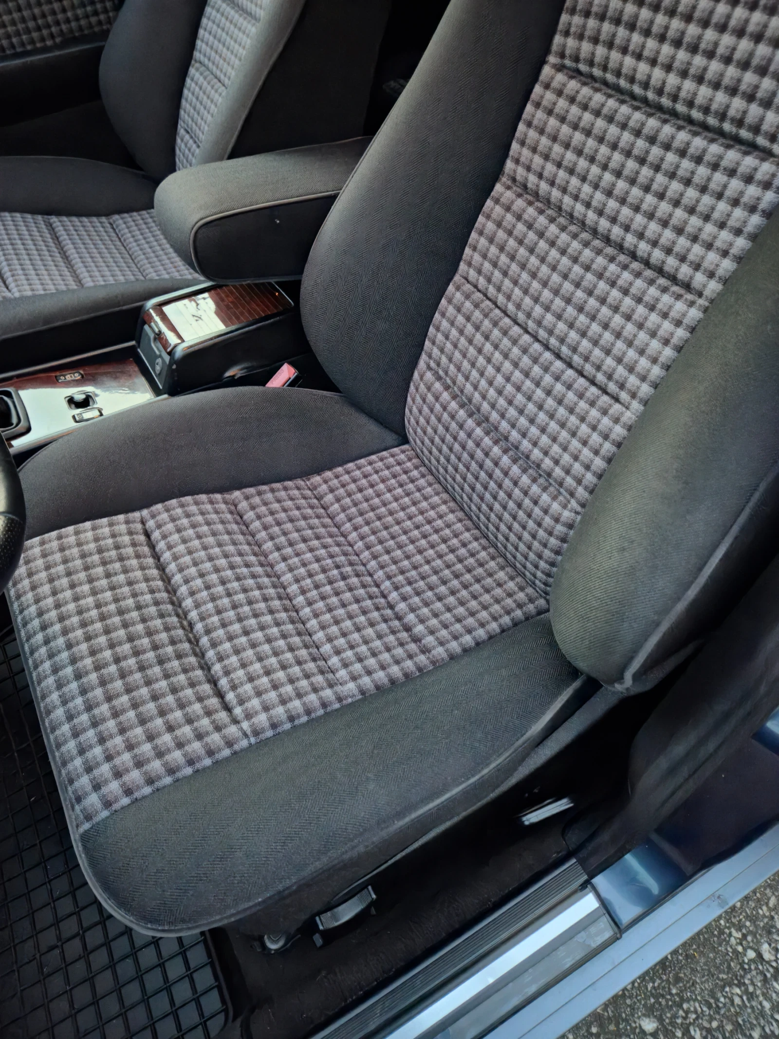 Mercedes-Benz 124 �200 | Mobile.bg � ����������� 17