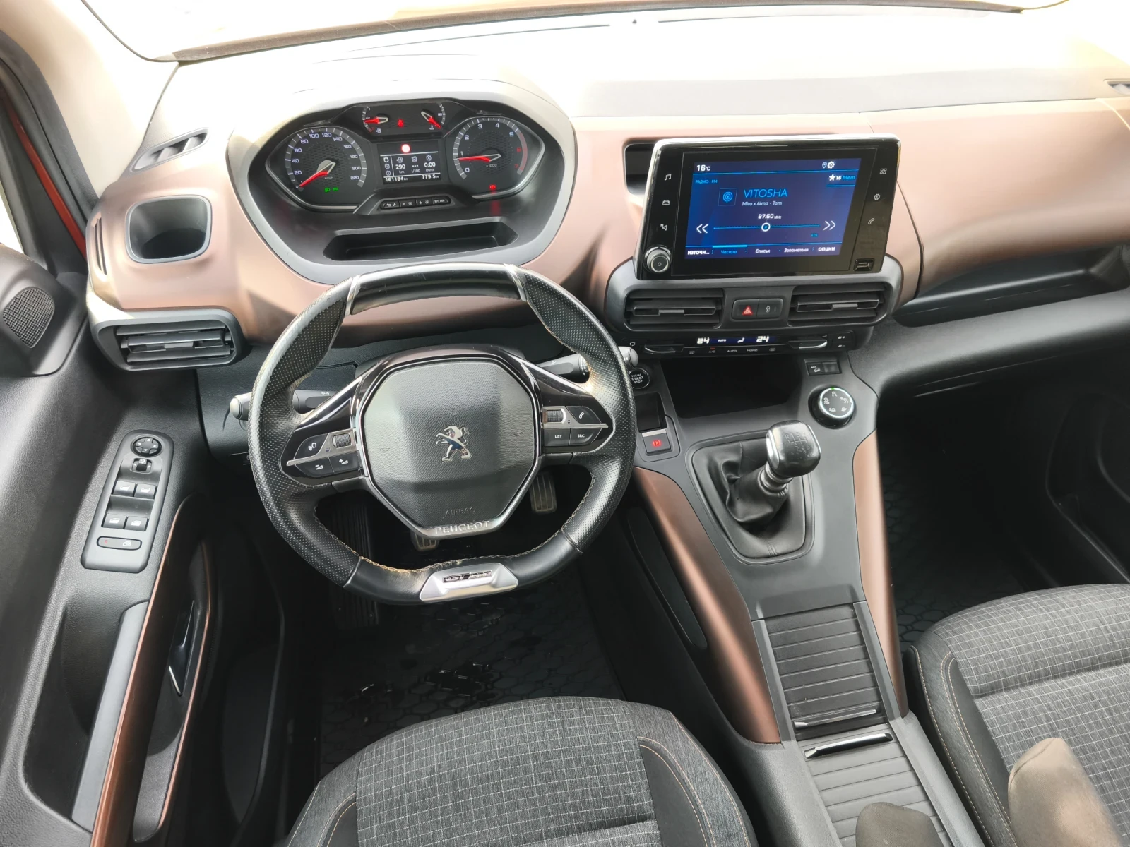 Peugeot Rifter GTline 1.5BlueHdi 131k.c, снимка 11 - Автомобили и джипове - 53769153