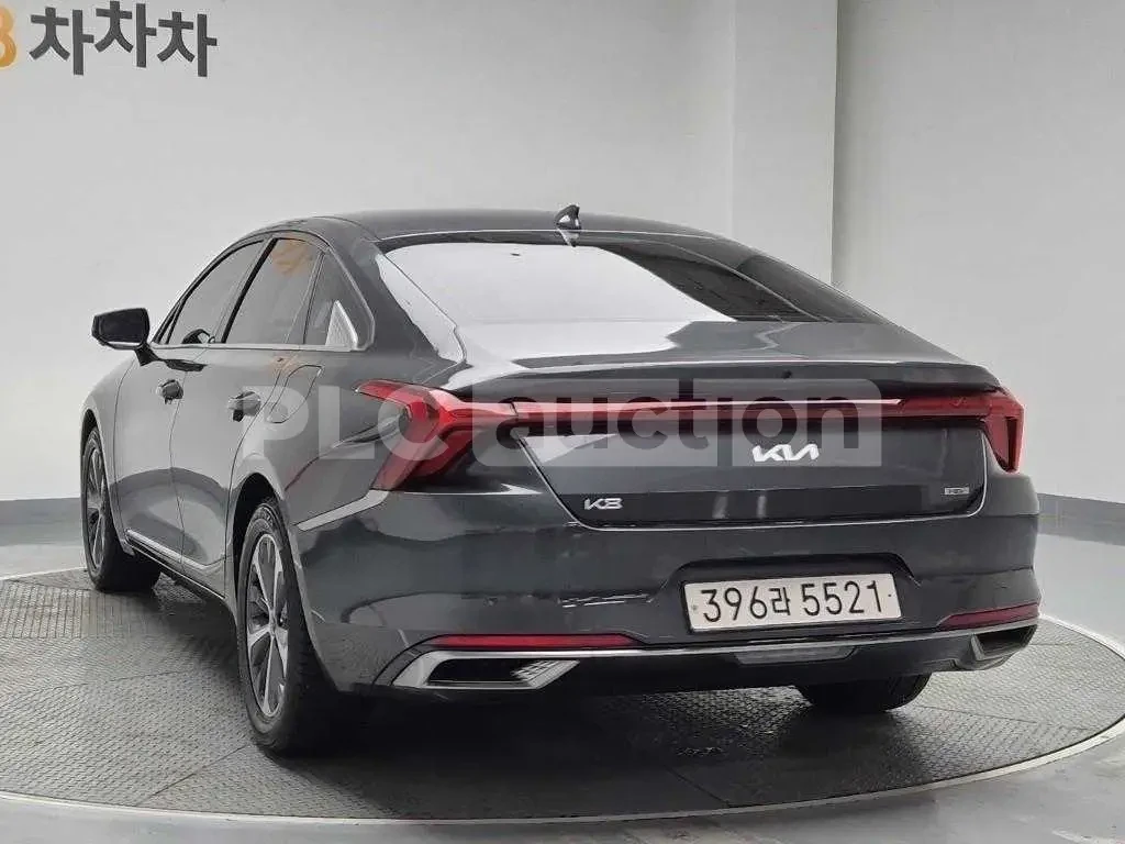 Kia K8 HEV| ОБДУХ| 360CAM| вкл.ТЕХНОТЕСТ, снимка 3 - Автомобили и джипове - 54553682