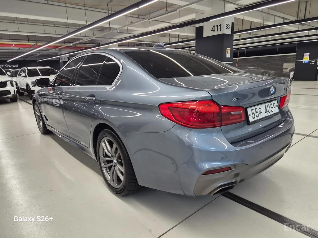 BMW 530, снимка 6 - Автомобили и джипове - 54827729