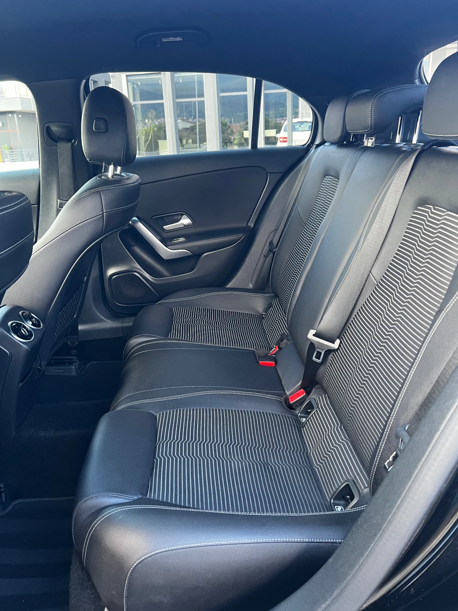 Mercedes-Benz A 180 CDI, снимка 15 - Автомобили и джипове - 54863117