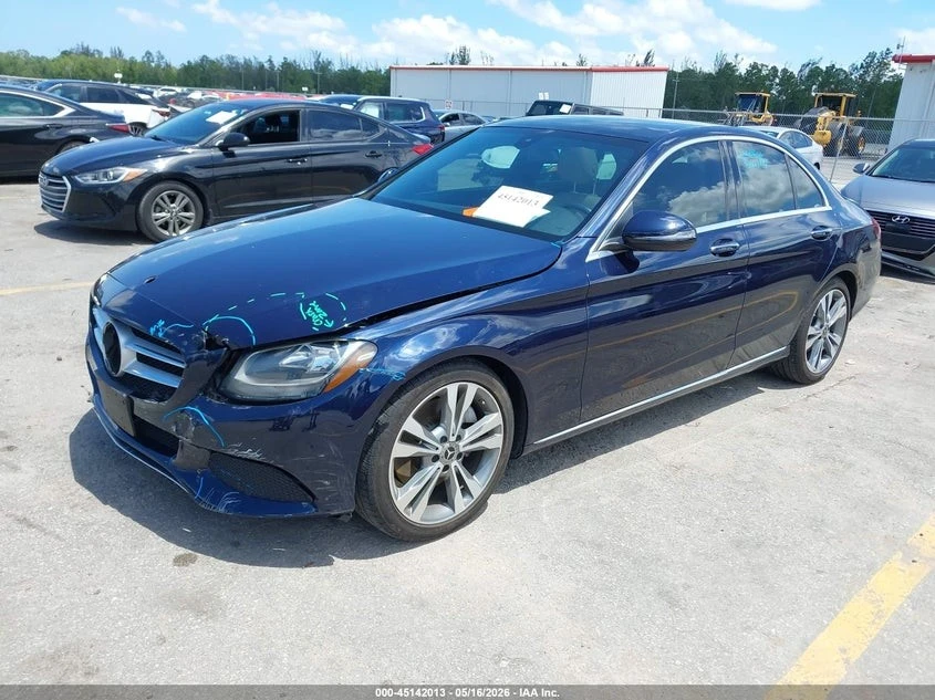 Mercedes-Benz C 300 КОЖА* ПОДГРЕВ* NAVI* ВИДЕО НА МОТОРА, снимка 2 - Автомобили и джипове - 54942308