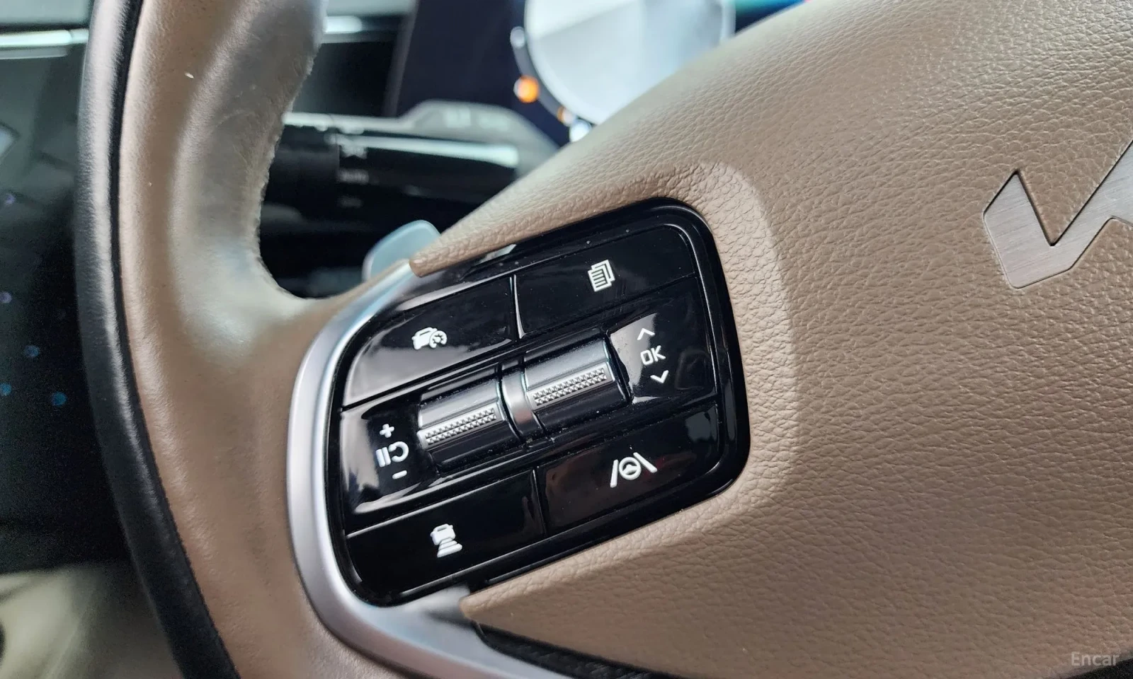 Kia K8, снимка 16 - Автомобили и джипове - 55218658