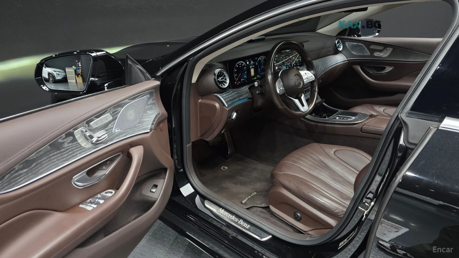 Mercedes-Benz CLS 450 4MATIC/AMG-LINE/FULL-ASSISTS/BURMESTER/SUNROOF, снимка 5 - Автомобили и джипове - 55267573