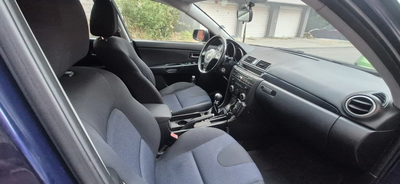 Mazda 3 1.6I, снимка 7 - Автомобили и джипове - 56248174