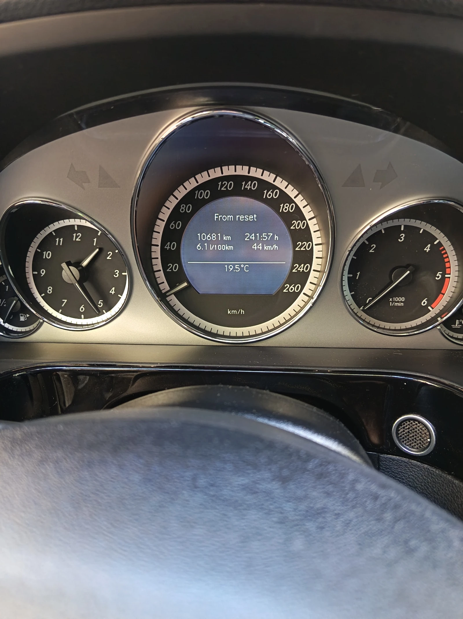 Mercedes-Benz E 250 BRABUS, снимка 10 - Автомобили и джипове - 56413008