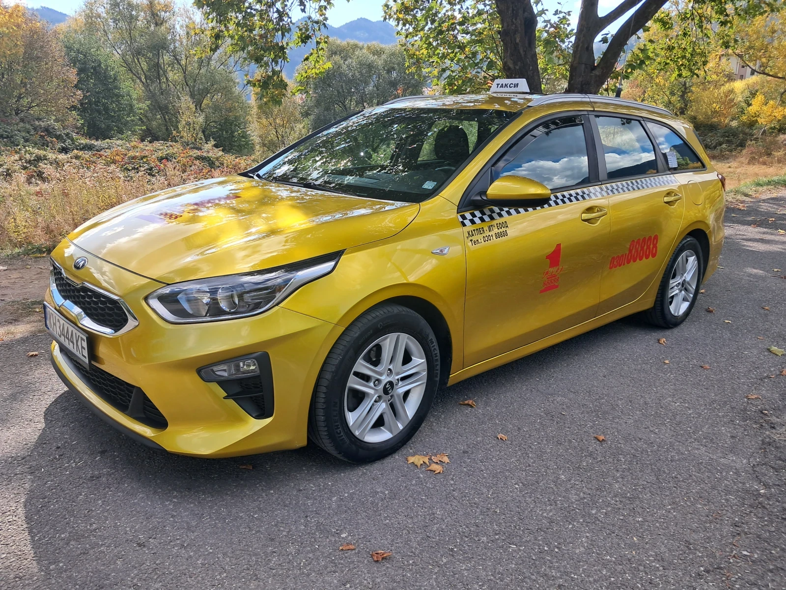 Kia Ceed, снимка 15 - Автомобили и джипове - 56442389