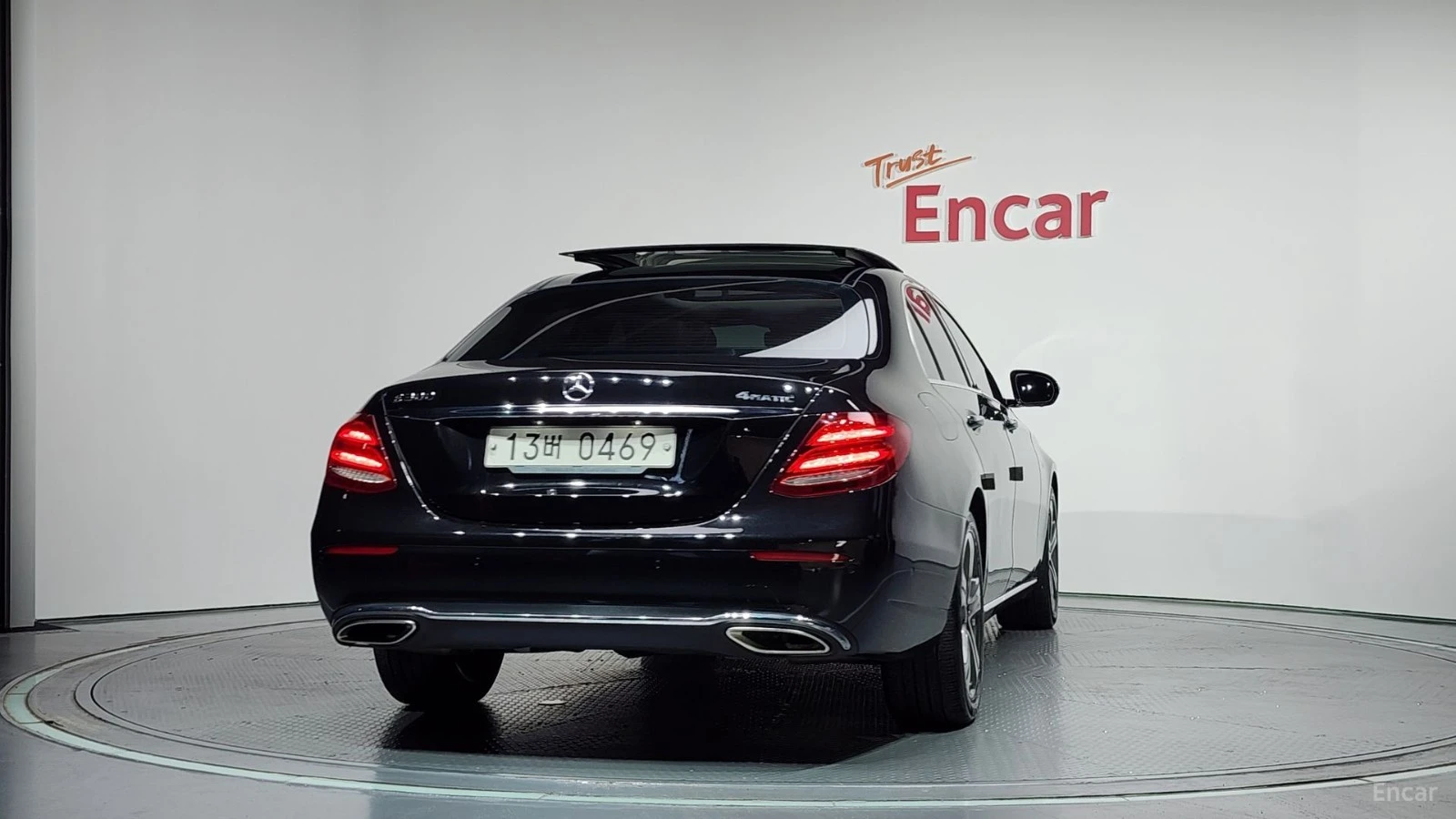 Mercedes-Benz E 300 Avantgarde * ����������* * ���� �� ��*  | Mobile.bg � ����������� 4