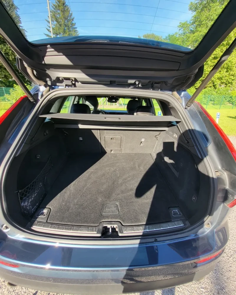 Volvo XC60, снимка 7 - Автомобили и джипове - 50641512