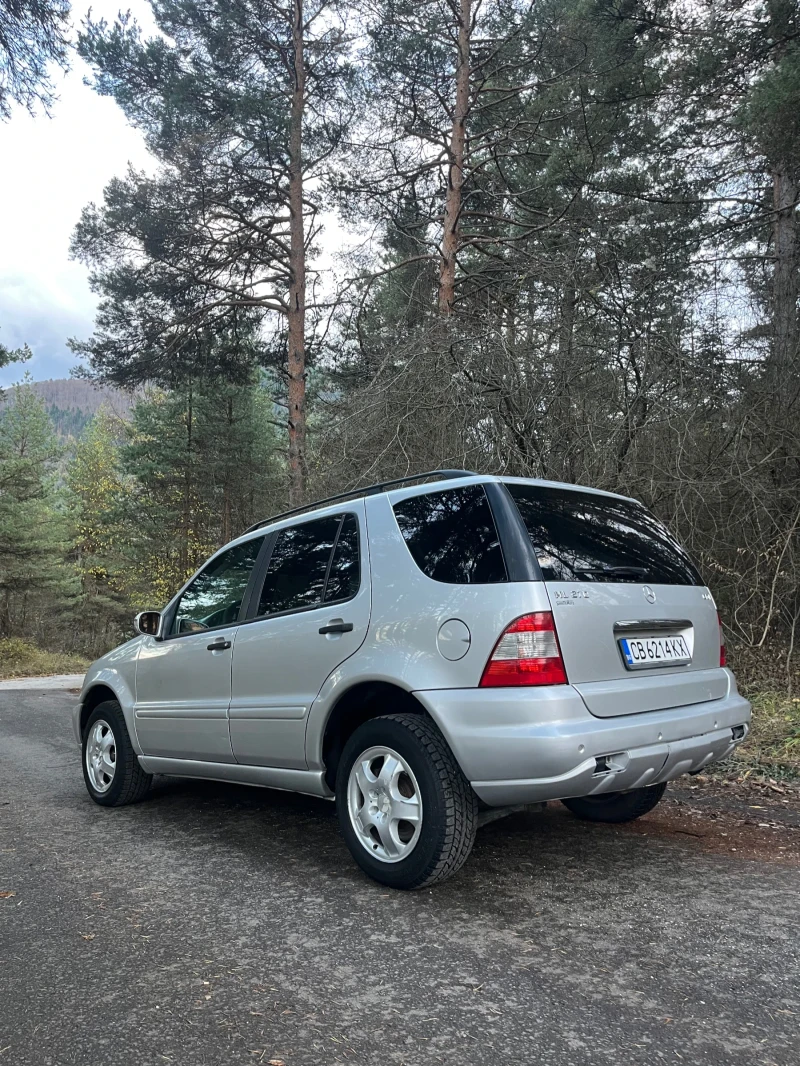 Mercedes-Benz ML 270, снимка 4 - Автомобили и джипове - 52691482