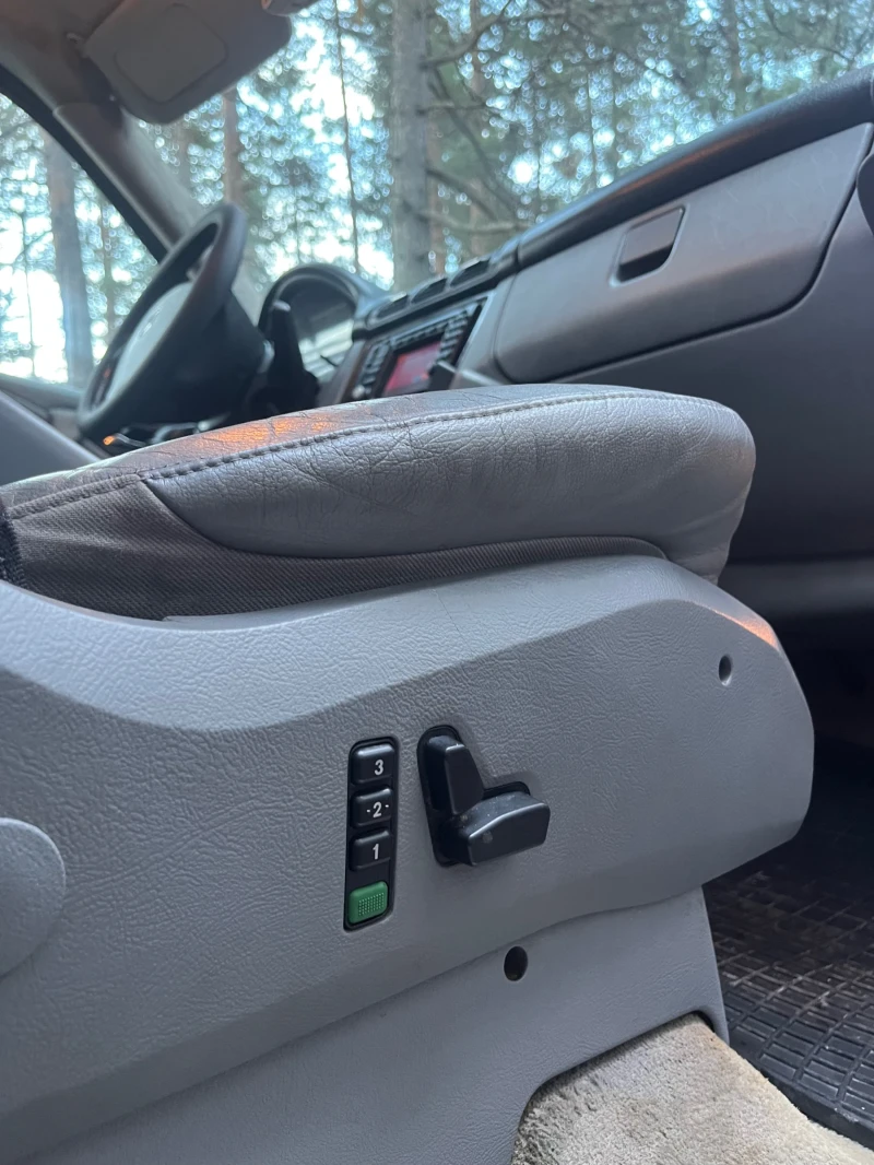 Mercedes-Benz ML 270, снимка 12 - Автомобили и джипове - 52691482