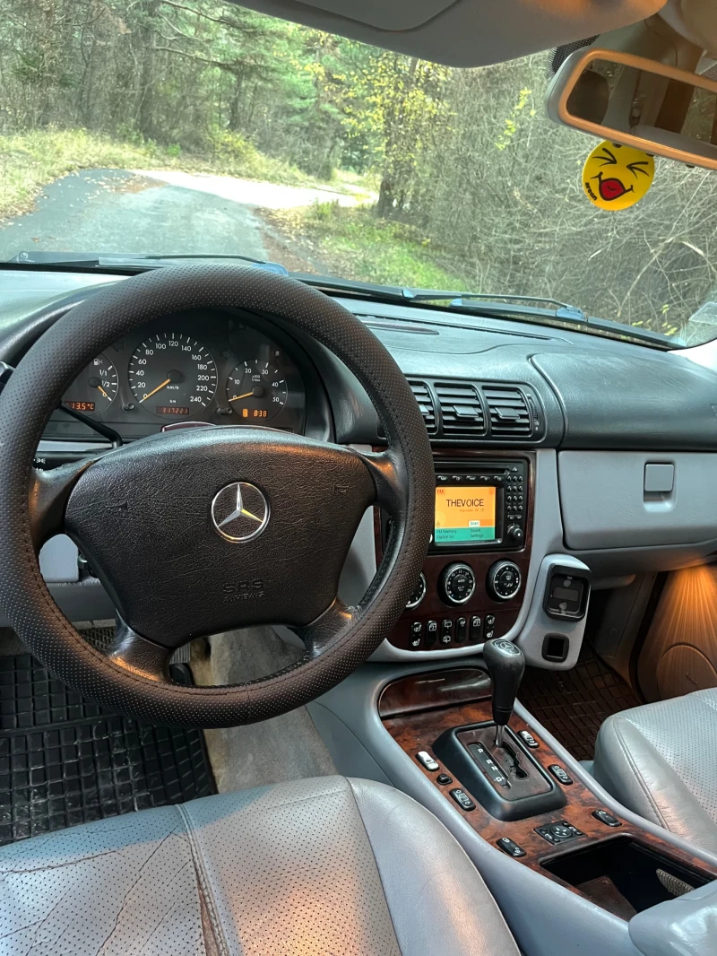 Mercedes-Benz ML 270, снимка 9 - Автомобили и джипове - 52691482