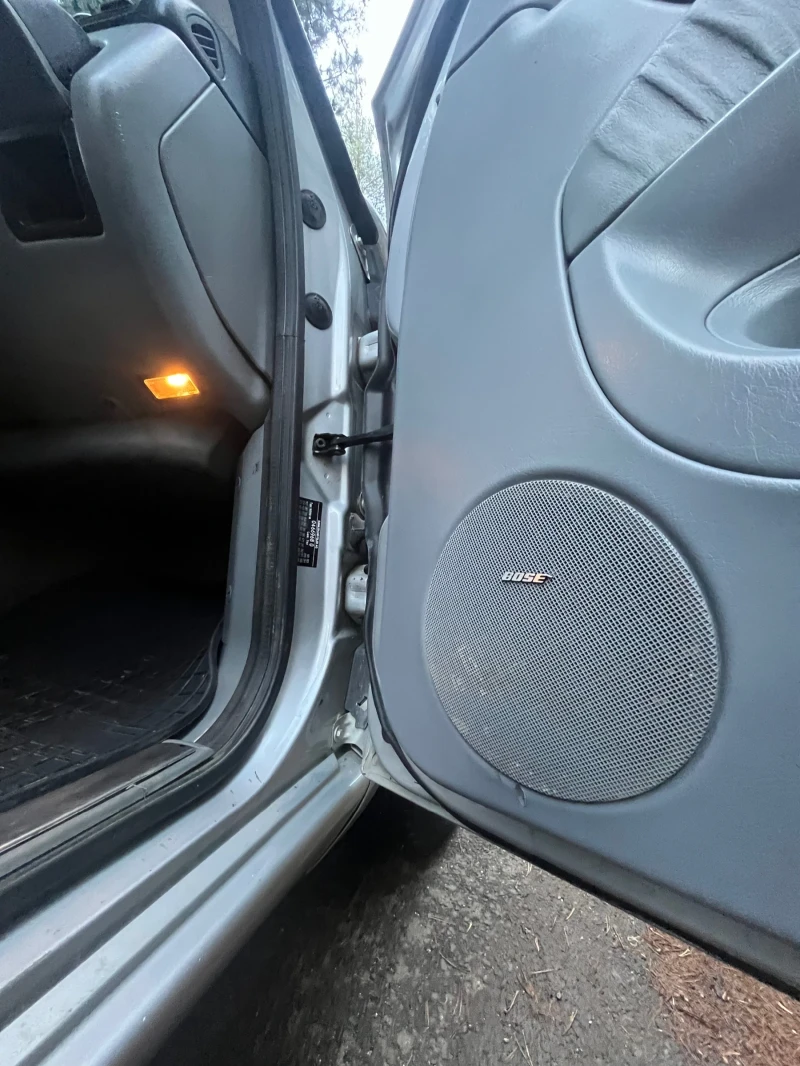 Mercedes-Benz ML 270, снимка 13 - Автомобили и джипове - 52691482