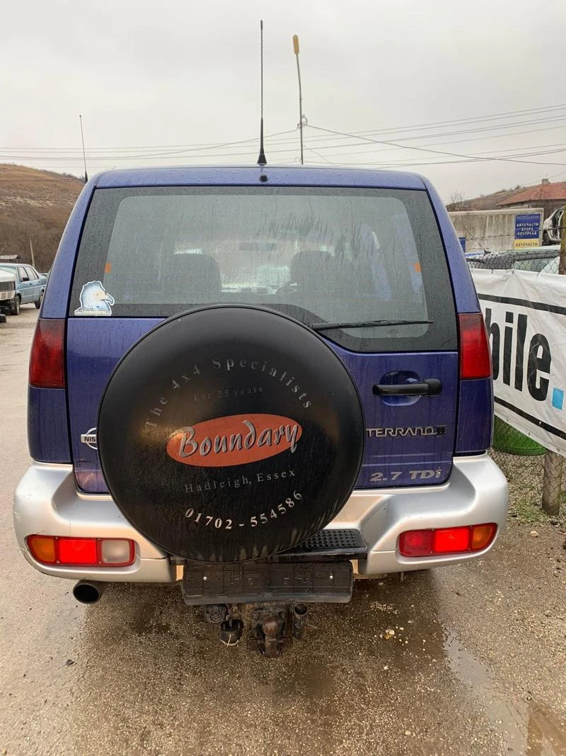 Nissan Terrano 2.7 tdi, снимка 7 - Автомобили и джипове - 35404995