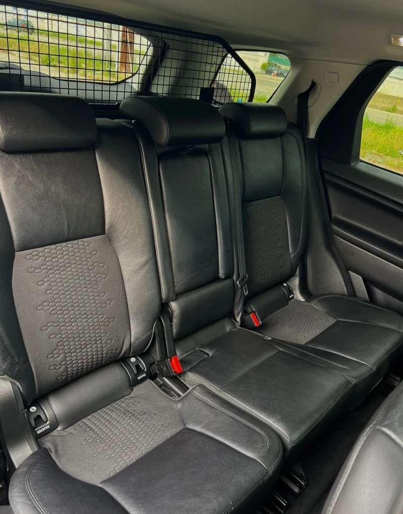 Land Rover Discovery Sport, снимка 5 - Автомобили и джипове - 54088441