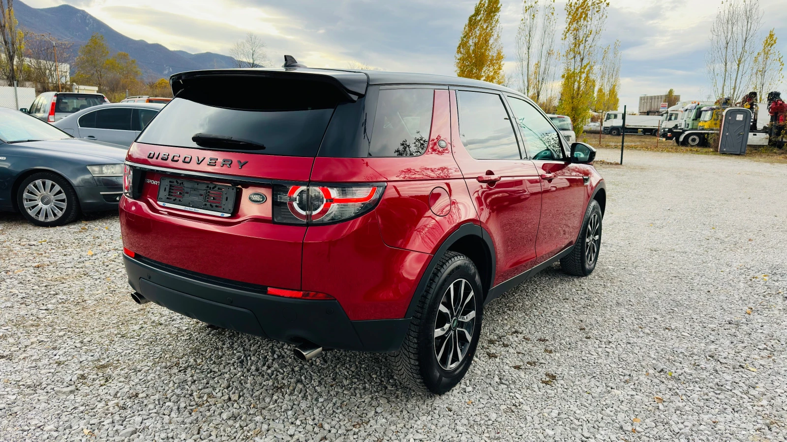 Land Rover Discovery Sport 2.0td4-180 kc-9speed 6+ 1 4x4 - изображение 4