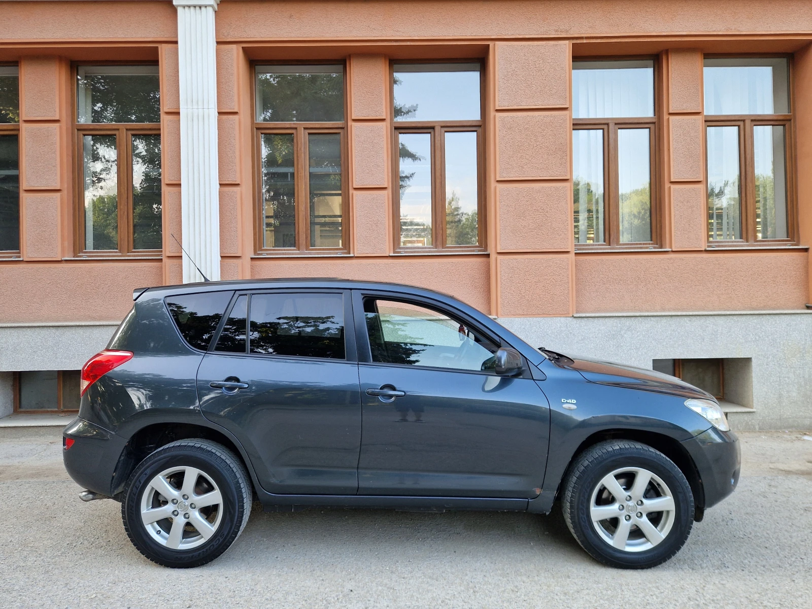 Toyota Rav4 136к.с 4х4  - изображение 8
