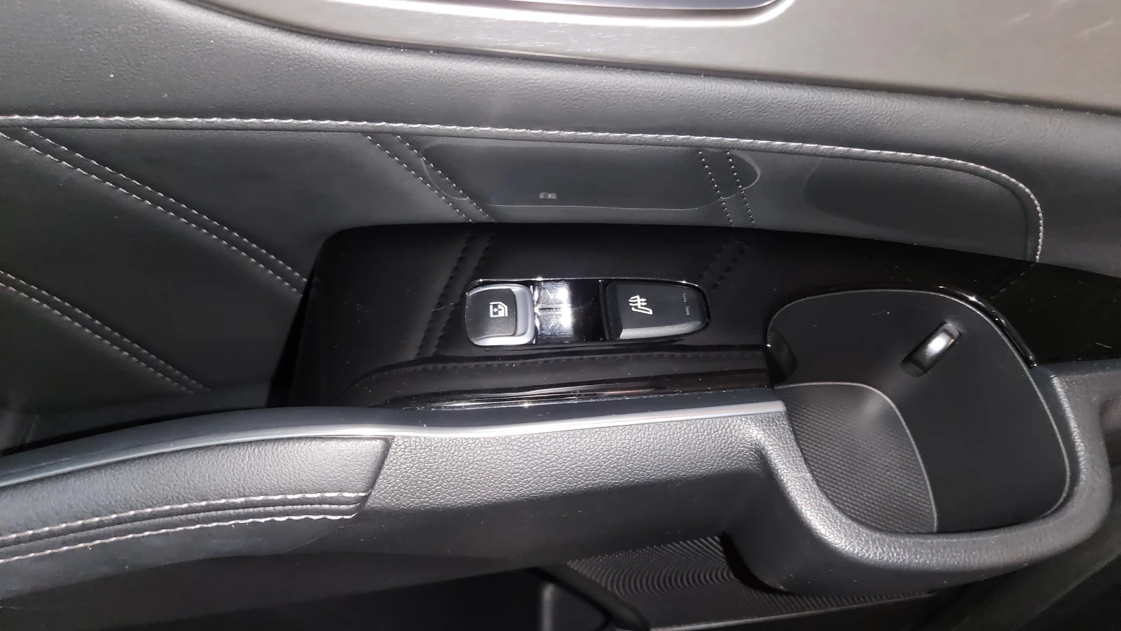 Kia Sorento 2.2D   | Mobile.bg   17