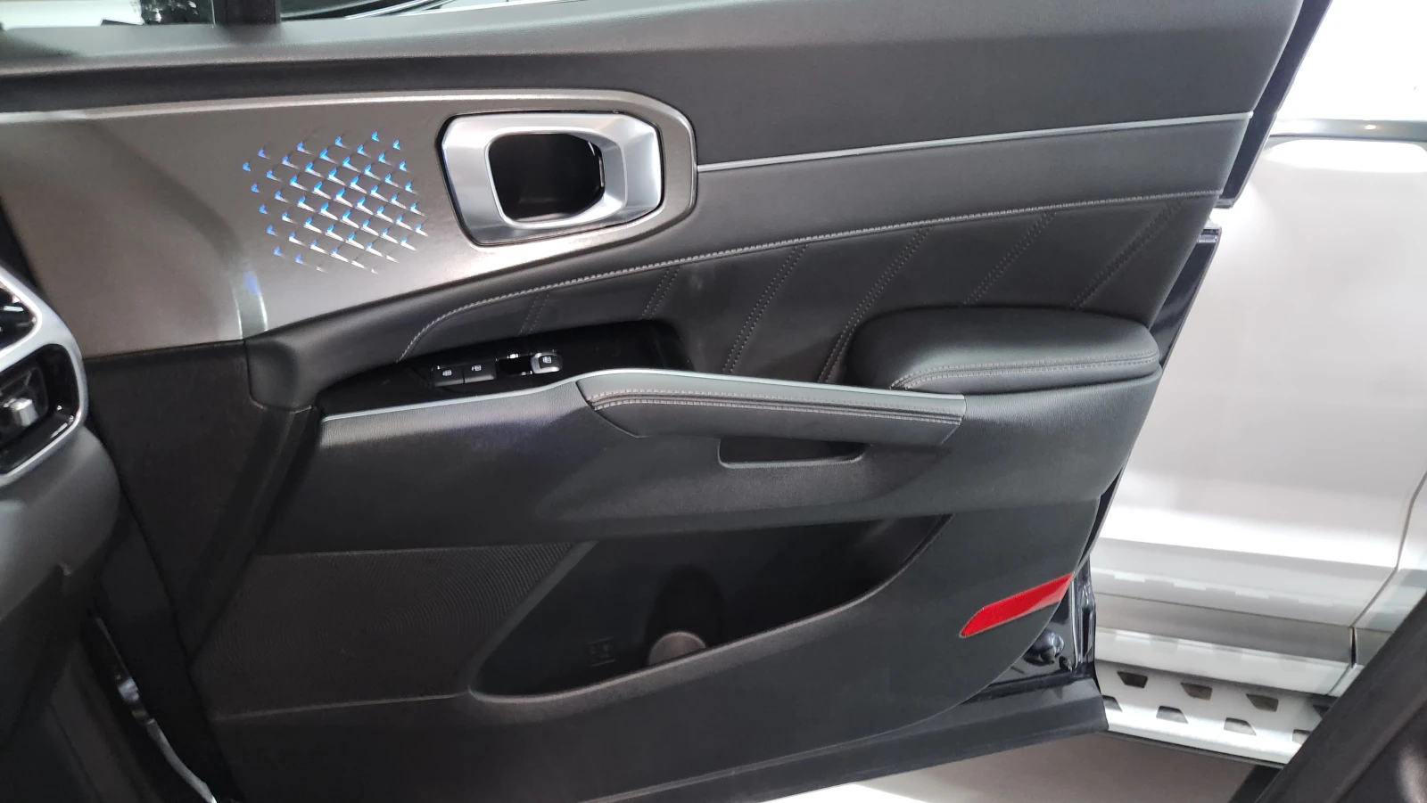 Kia Sorento 2.2D   | Mobile.bg   14