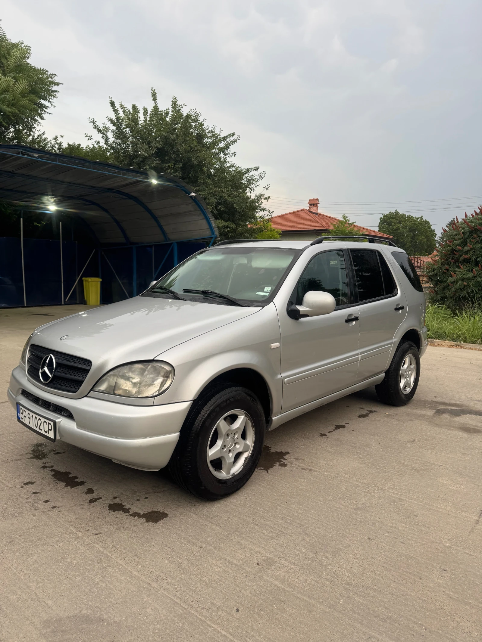 Mercedes-Benz ML 270 2.7CDI РЪЧКА - изображение 2